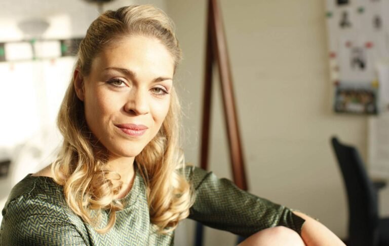 Mit wem ist Jelena Mitschke verheiratet? Alles über Ehemann, Tochter Emilia, Familie und Privatleben des „Rote Rosen“-Stars 2026 mit wem ist jelena mitschke verheiratet